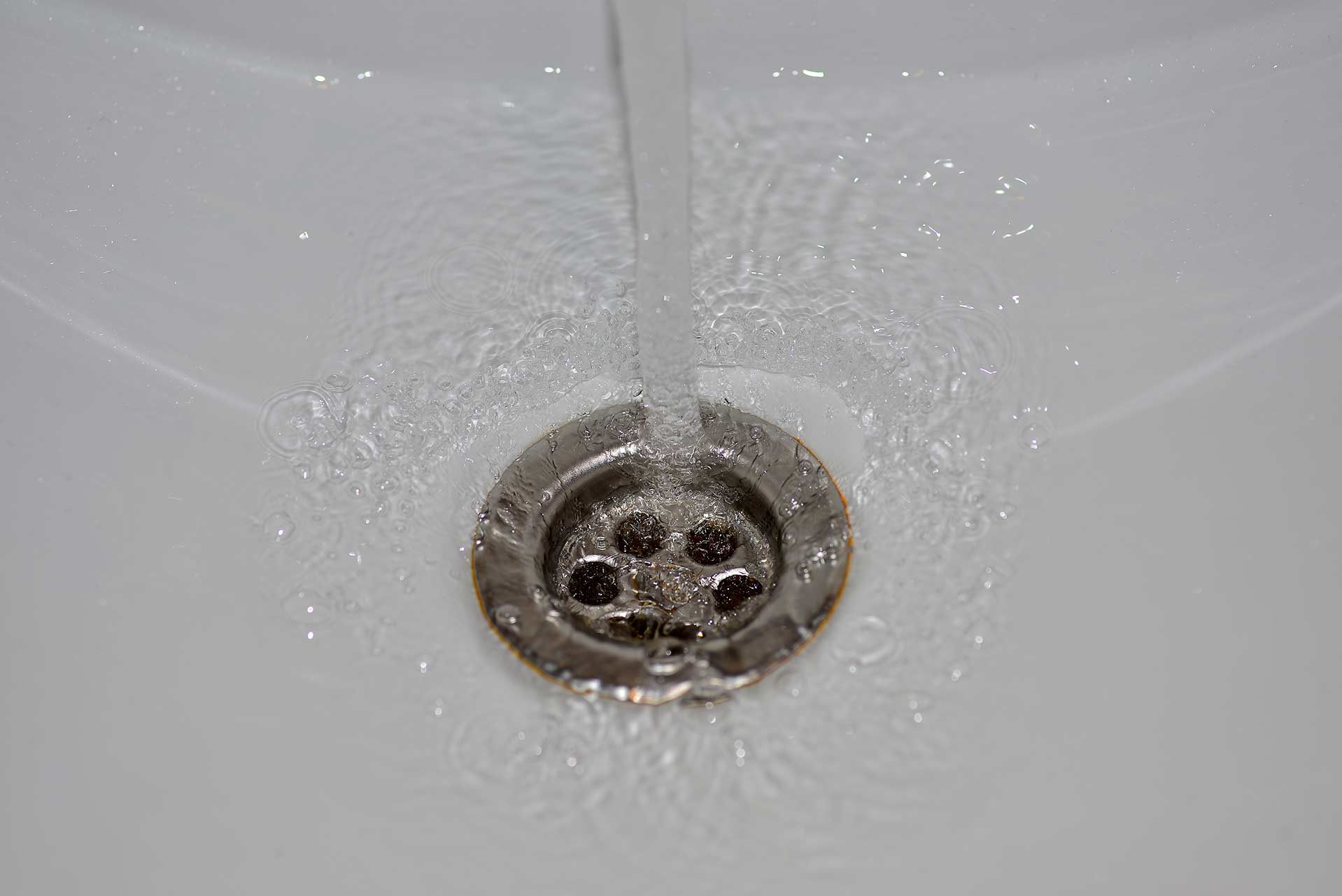 A2B Drains provides services to unblock blocked sinks and drains for properties in Swanley.